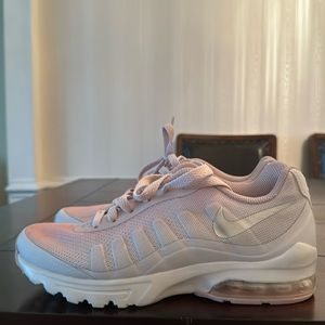 Pink Nike Air Max